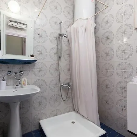 Apartment With Heated Pool On The Selca (Brac)