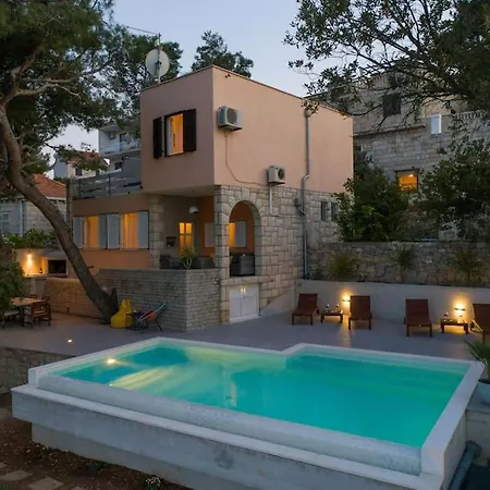 With Heated Pool On The * Selca (Brac)